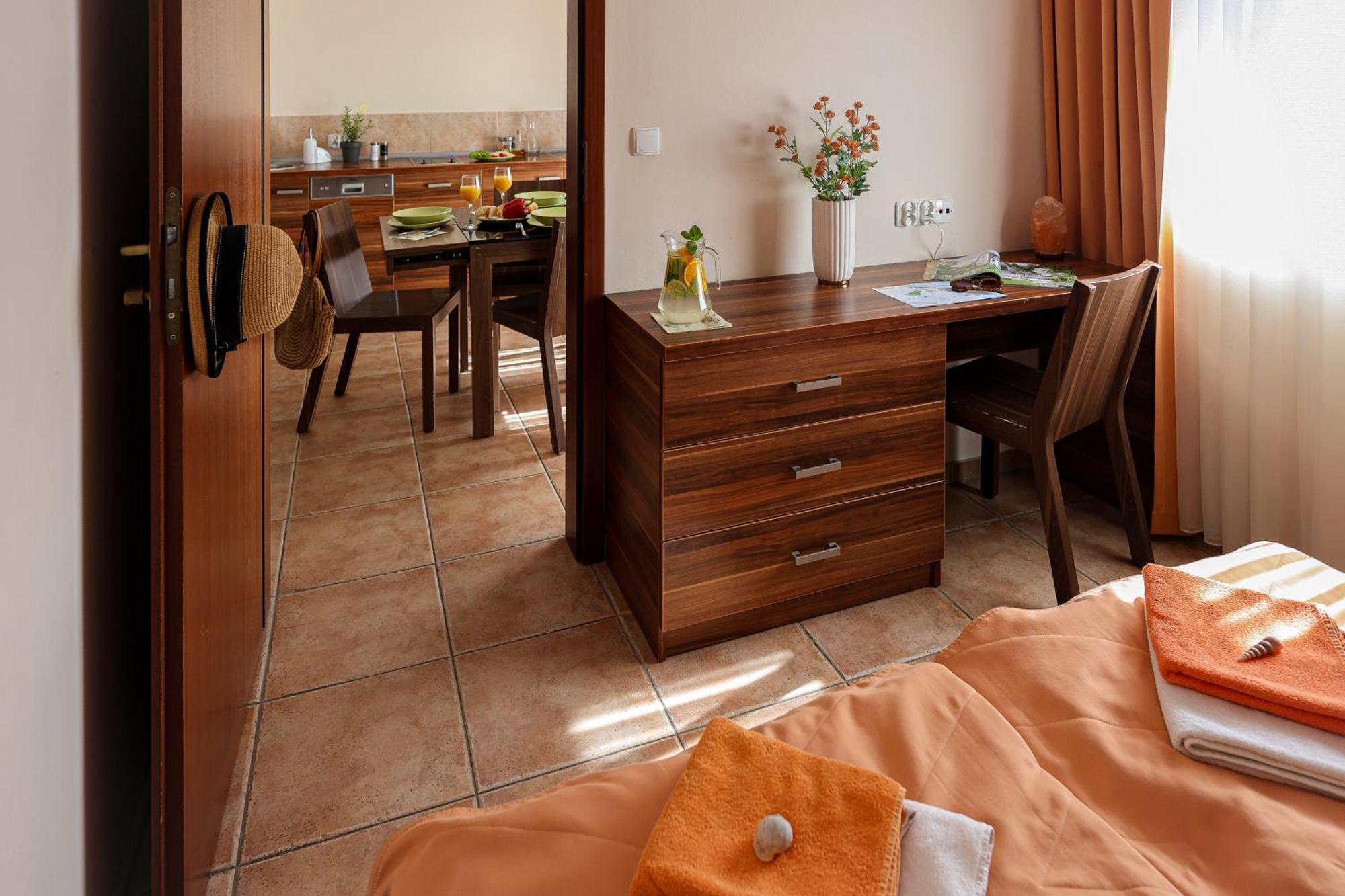 Amelia Apartamenty - Sala Zabaw, 2 Sypialnie, Garaz Podziemny Władysławowo 外观 照片